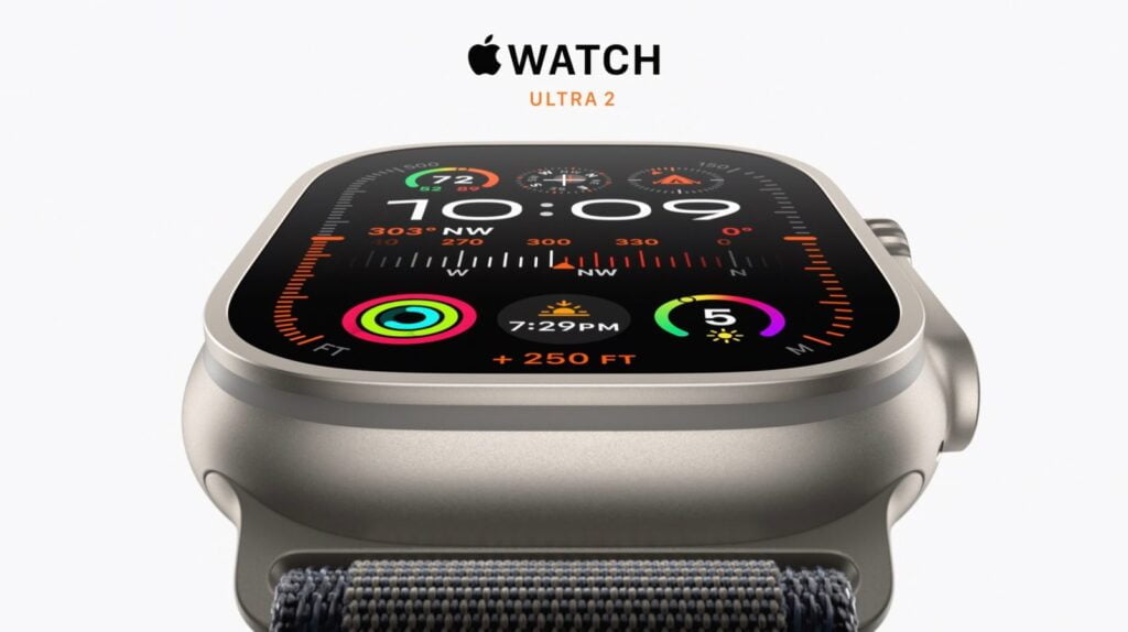 Apple Watch Ultra 2 ra mat 3